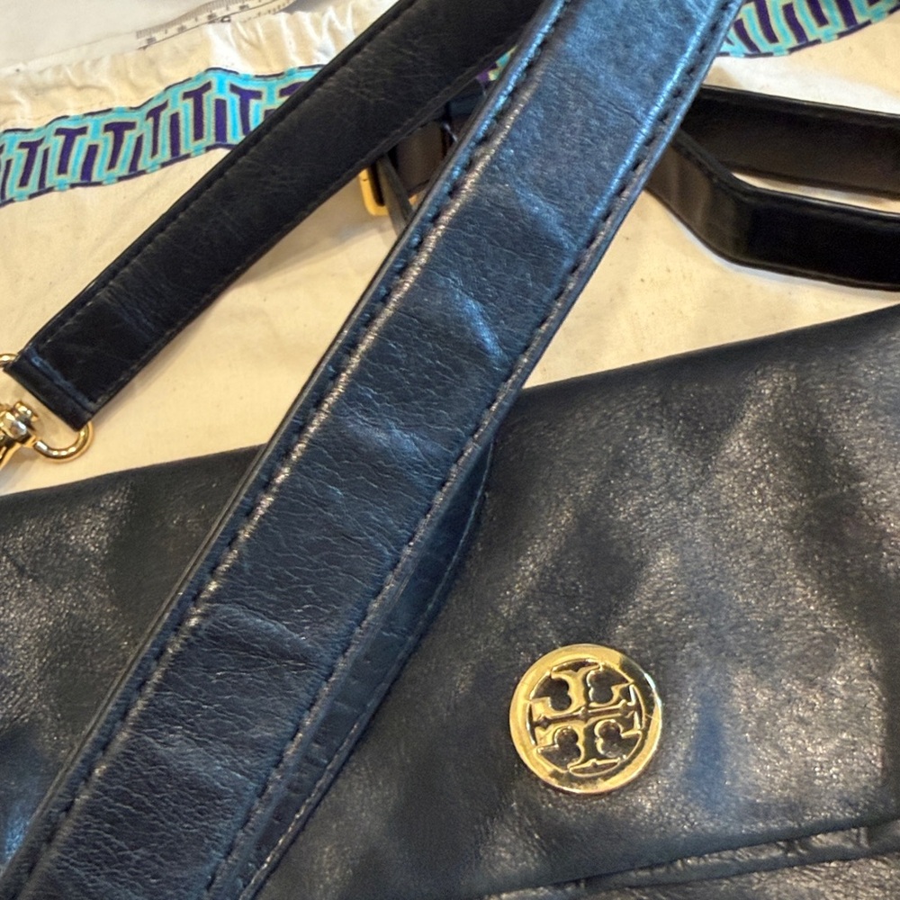 Tory Burch Black Leather Crossbody Bag - Picture 9 of 12